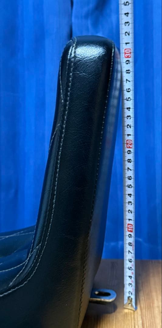 スポーツスター XL1200NS外し IRON アイアン キング&クイーンシート