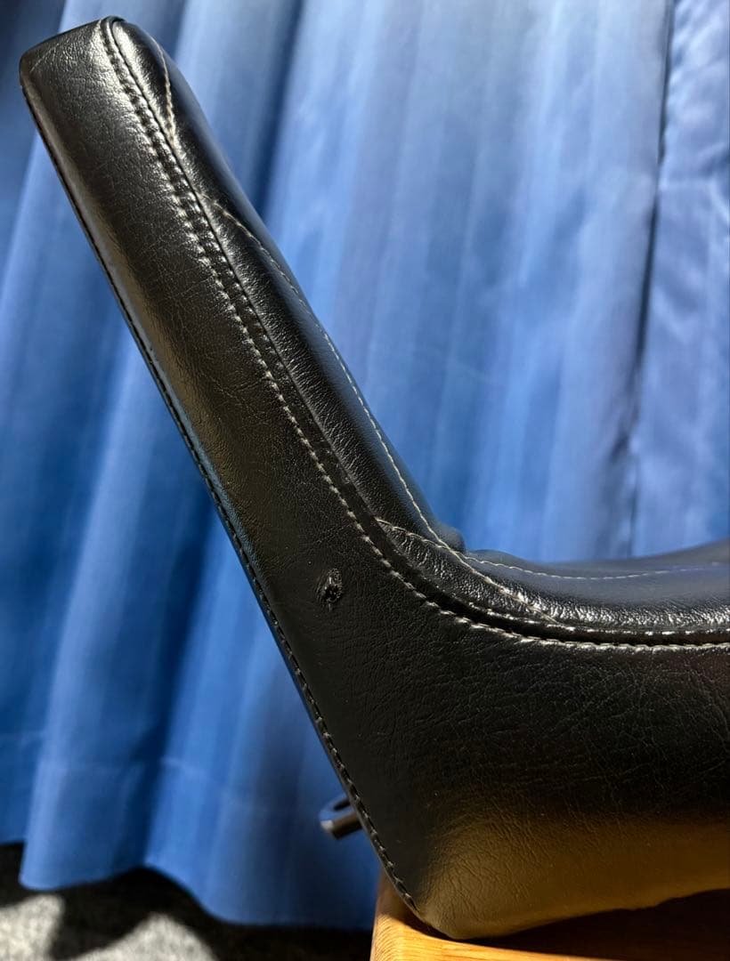 スポーツスター XL1200NS外し IRON アイアン キング&クイーンシート