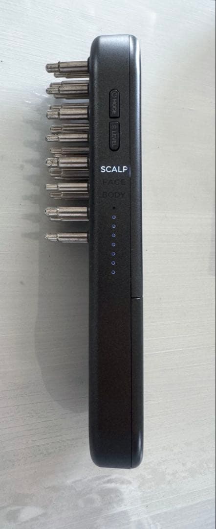 【美品】SALONIA/サロニア EMSリフトブラシ3Dケア