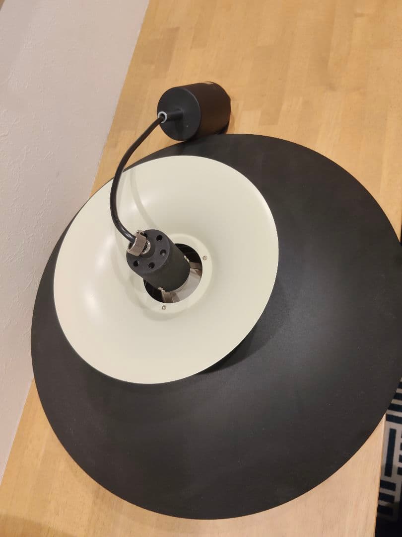 ルイス・ポールセン PH5風 モダンペンダントライト ホワイト&ブラック