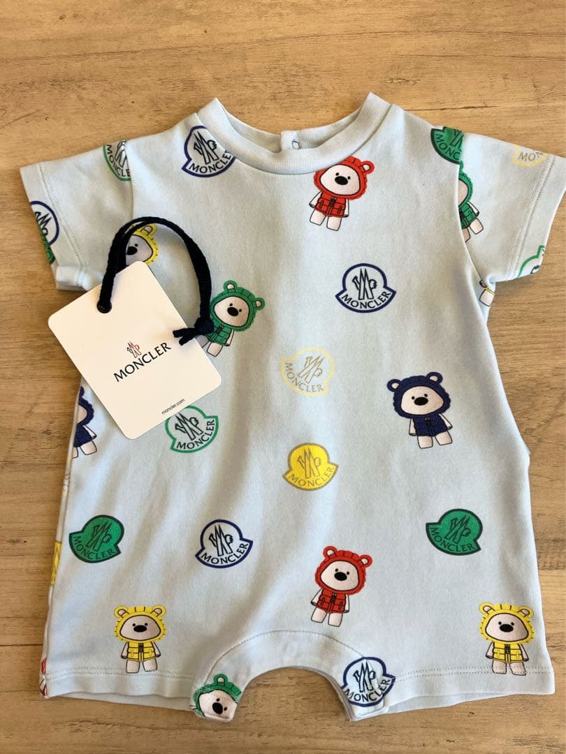 【本物コード確認済】23ss MONCLER ロンパース　6-9Ｍ　ライトブルー