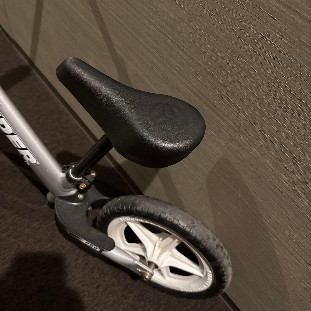 再値下げ！STRIDER PROバランスバイク シルバー