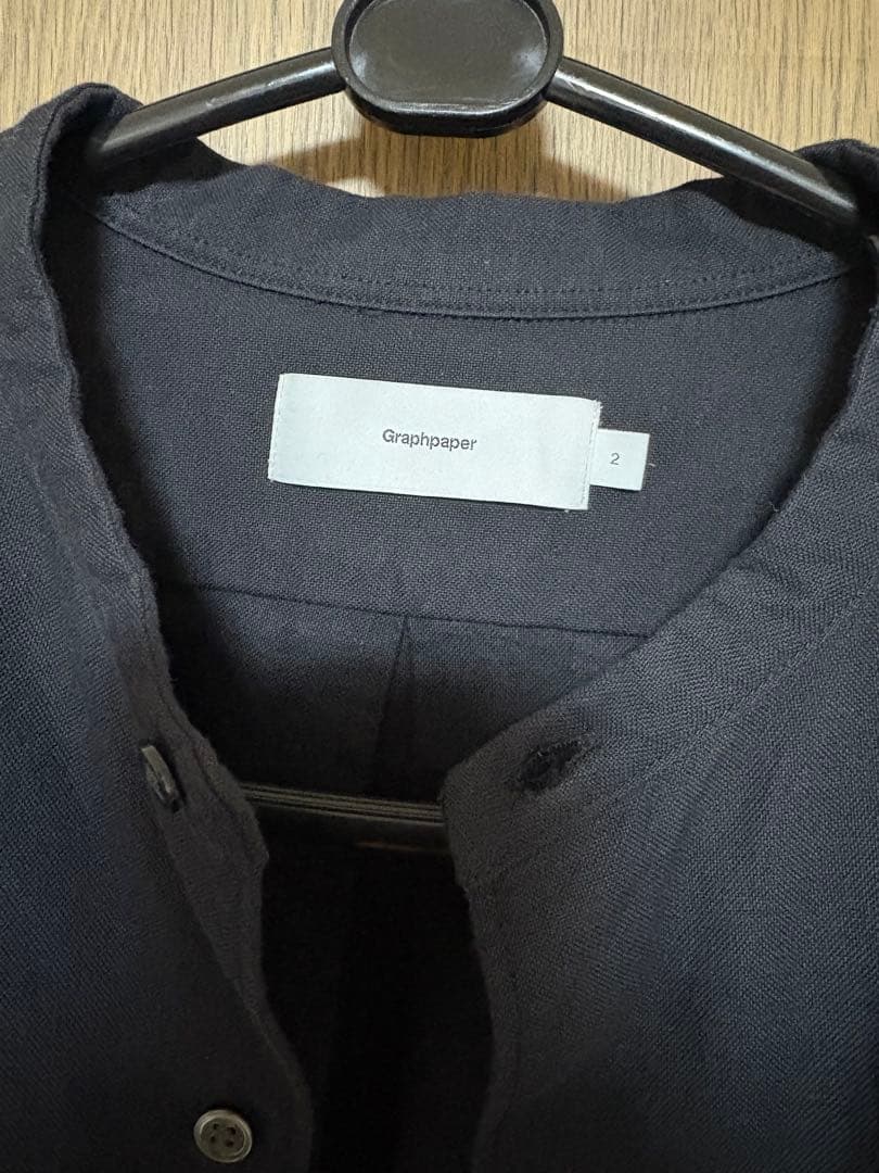 グラフペーパー　ノーカラーシャツ