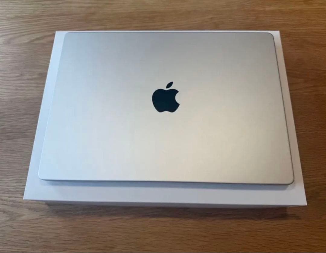 2021 MacBookPRO M1MAX 14インチ　64GB 2TB