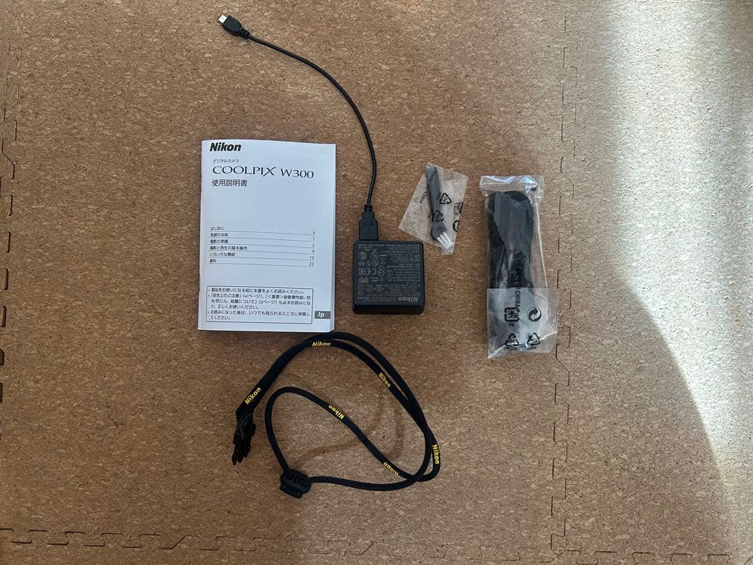 Nikon COOLPIX W300 水中カメラ