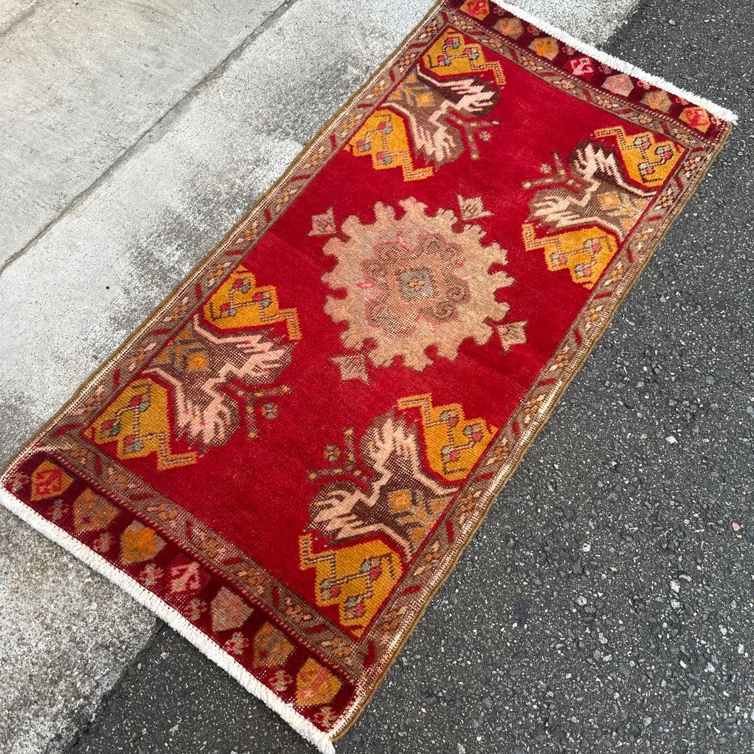 107cmx52cm年代トルコ絨毯手織り絨毯ヴィンテージラグ