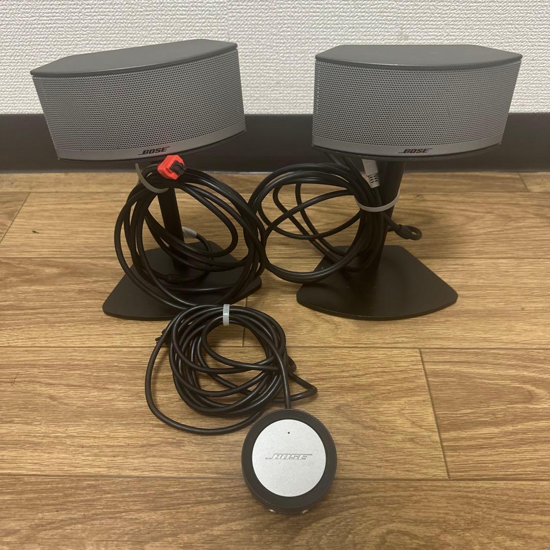 Boss スピーカー2つ