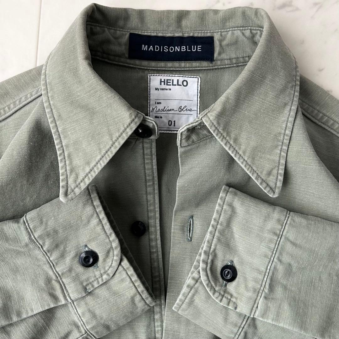 美品 マディソンブルー ハンプトン バックサテンシャツ コットン カーキ 01
