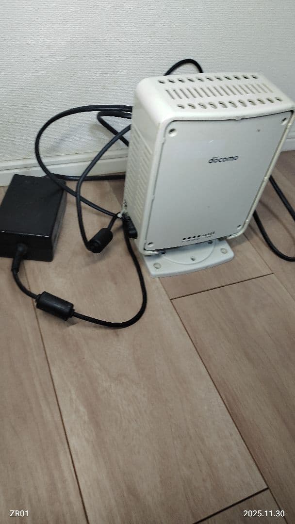 [中古品]NTT docomo レピータ TB-2033