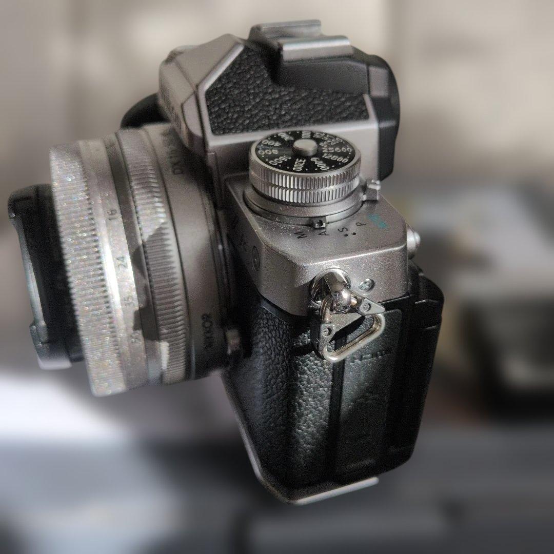 ニコン(Nikon)　Zfc 16-50 VR レンズキット グリップバッテリー