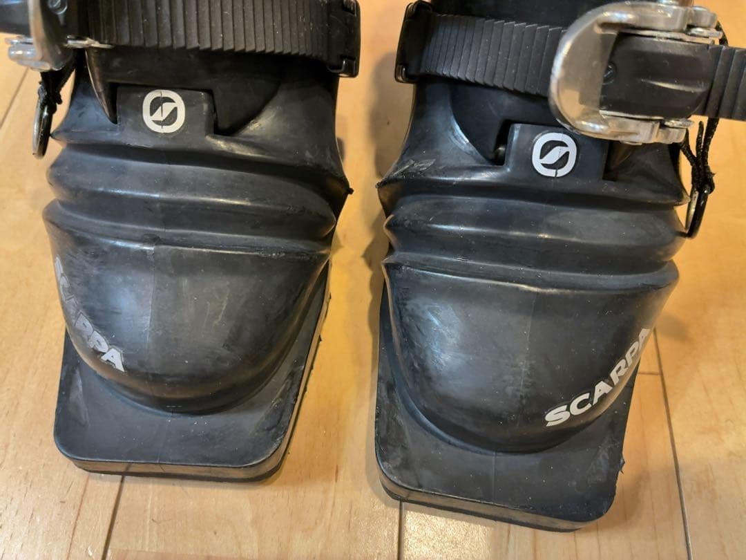 SCARPA テレマークスキーブーツ T4 23.0cm