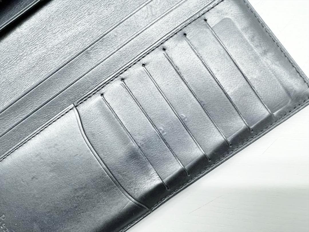 ベルルッティ　サンタル　スクリットレザー　ロングウォレット　二つ折り長財布