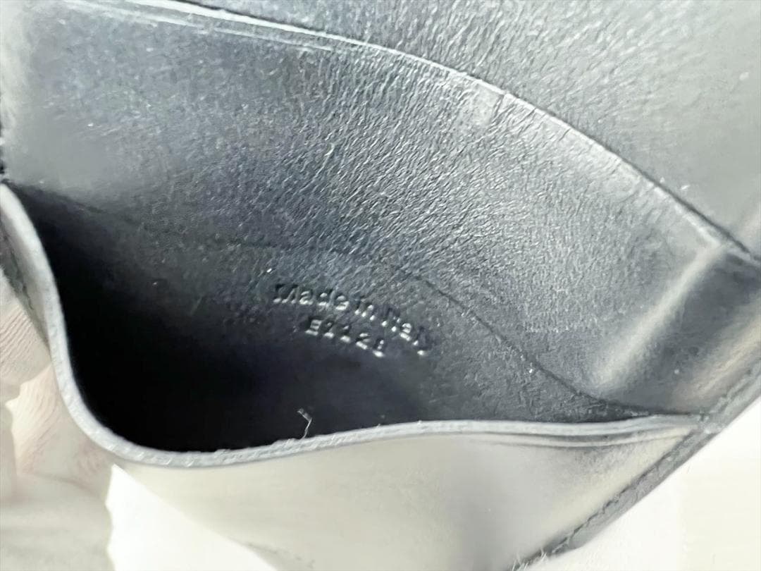 ベルルッティ　サンタル　スクリットレザー　ロングウォレット　二つ折り長財布