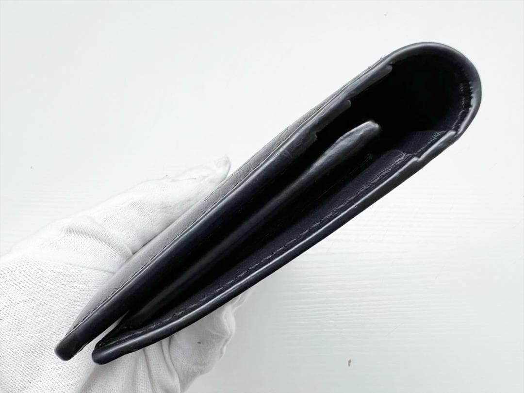 ベルルッティ　サンタル　スクリットレザー　ロングウォレット　二つ折り長財布