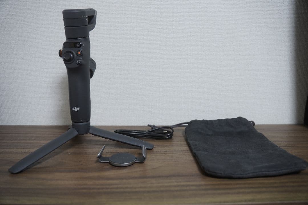【美品】DJI OM6 ジンバル スマホ用／使用1回・動作確認済・付属品完備