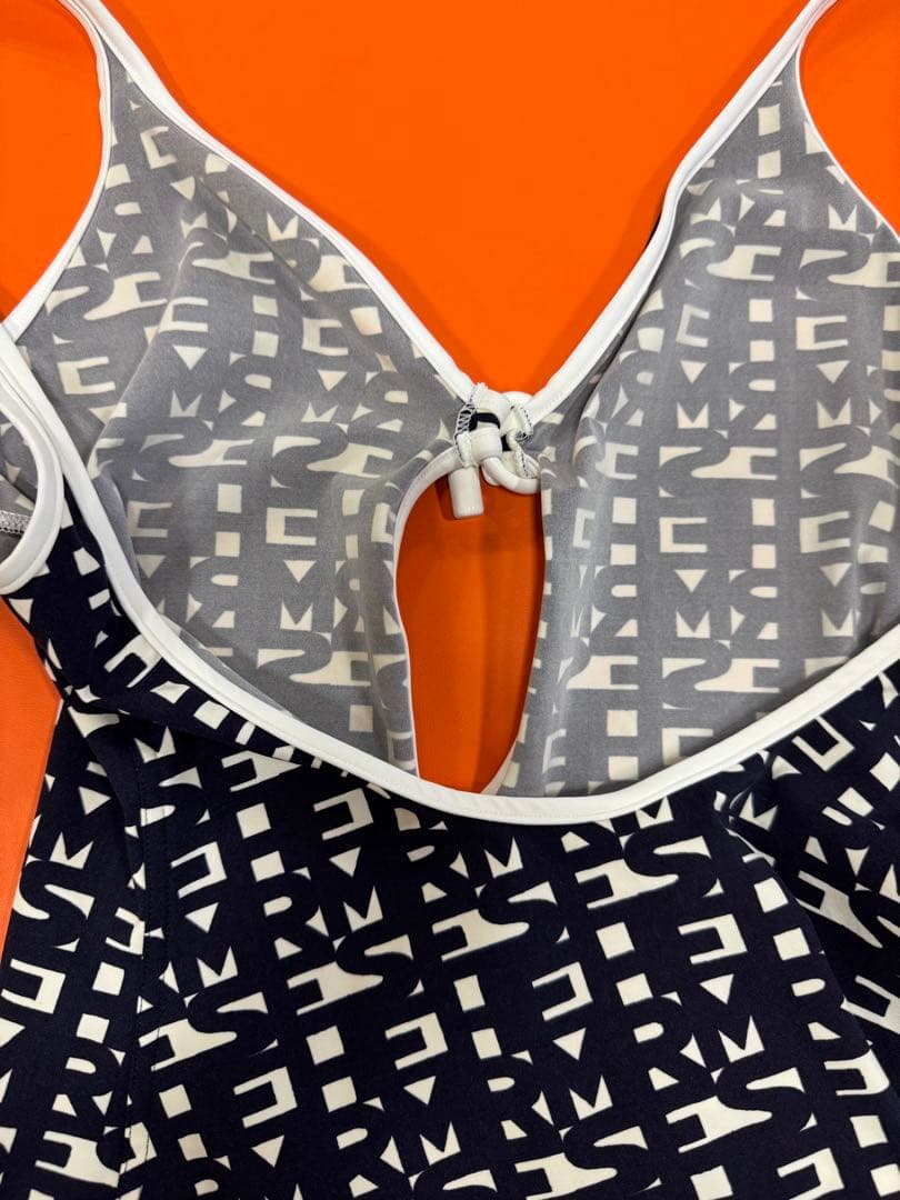 新品未使用　HERMES 水着　40