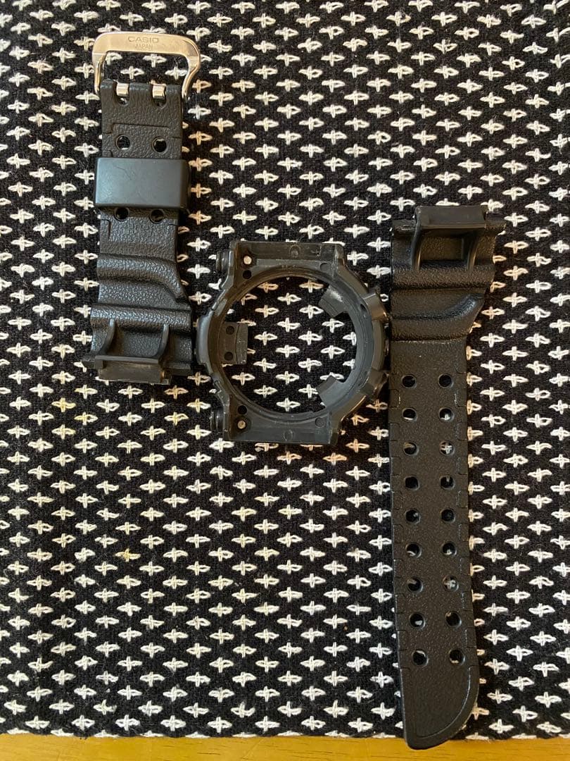 DW-8200 2代目フロッグマン本体1+純正予備ベゼル2+純正予備バンド2