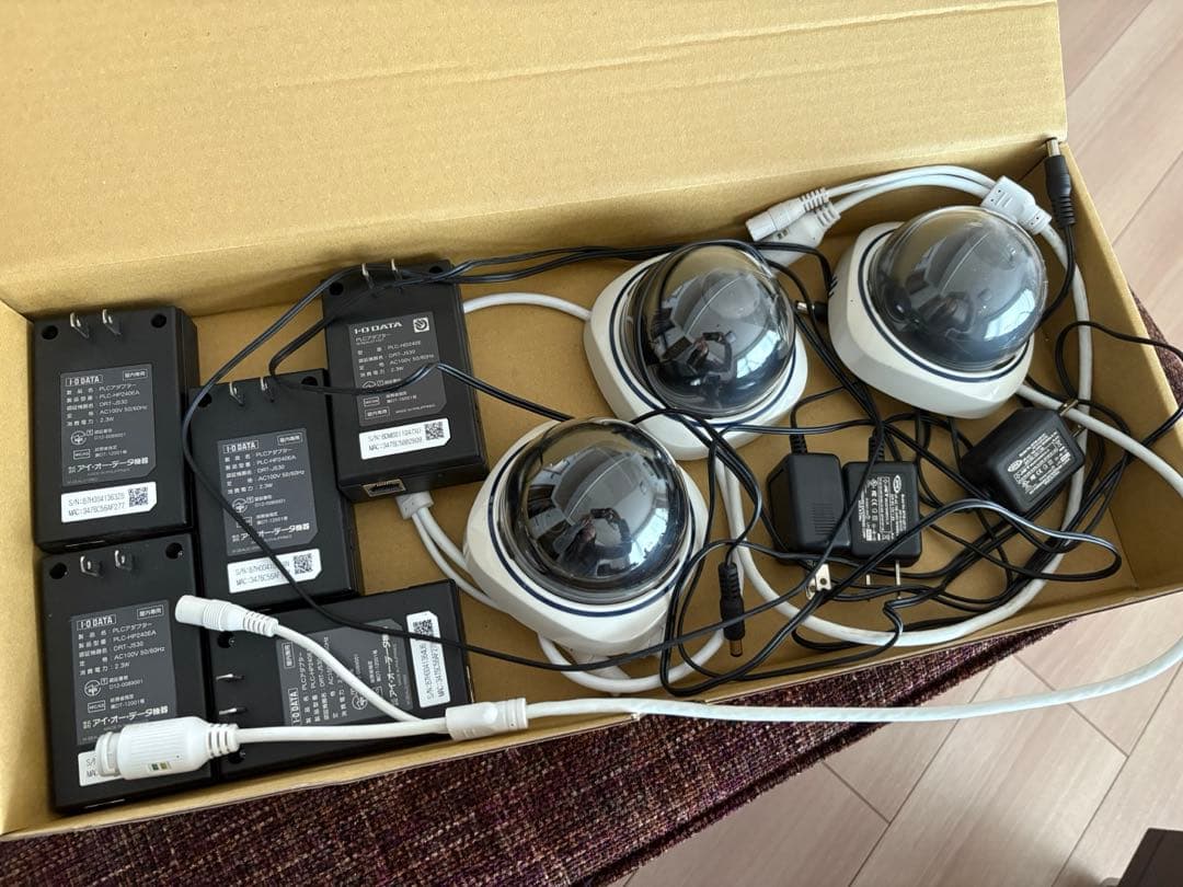 I-O DATA PLCアダプターとIPカメラのセット