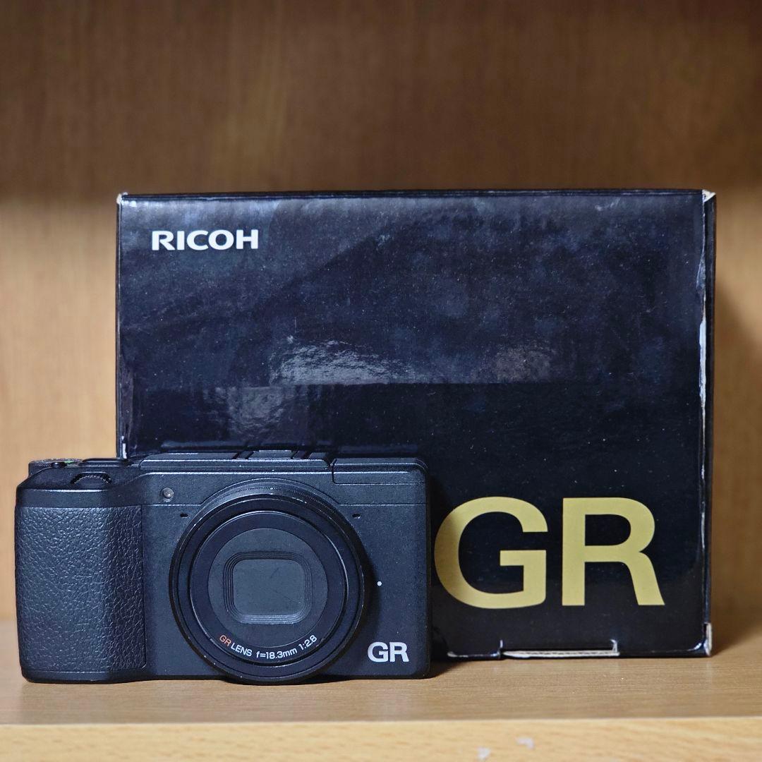 RICOH GRII 【シャッター1,349枚】