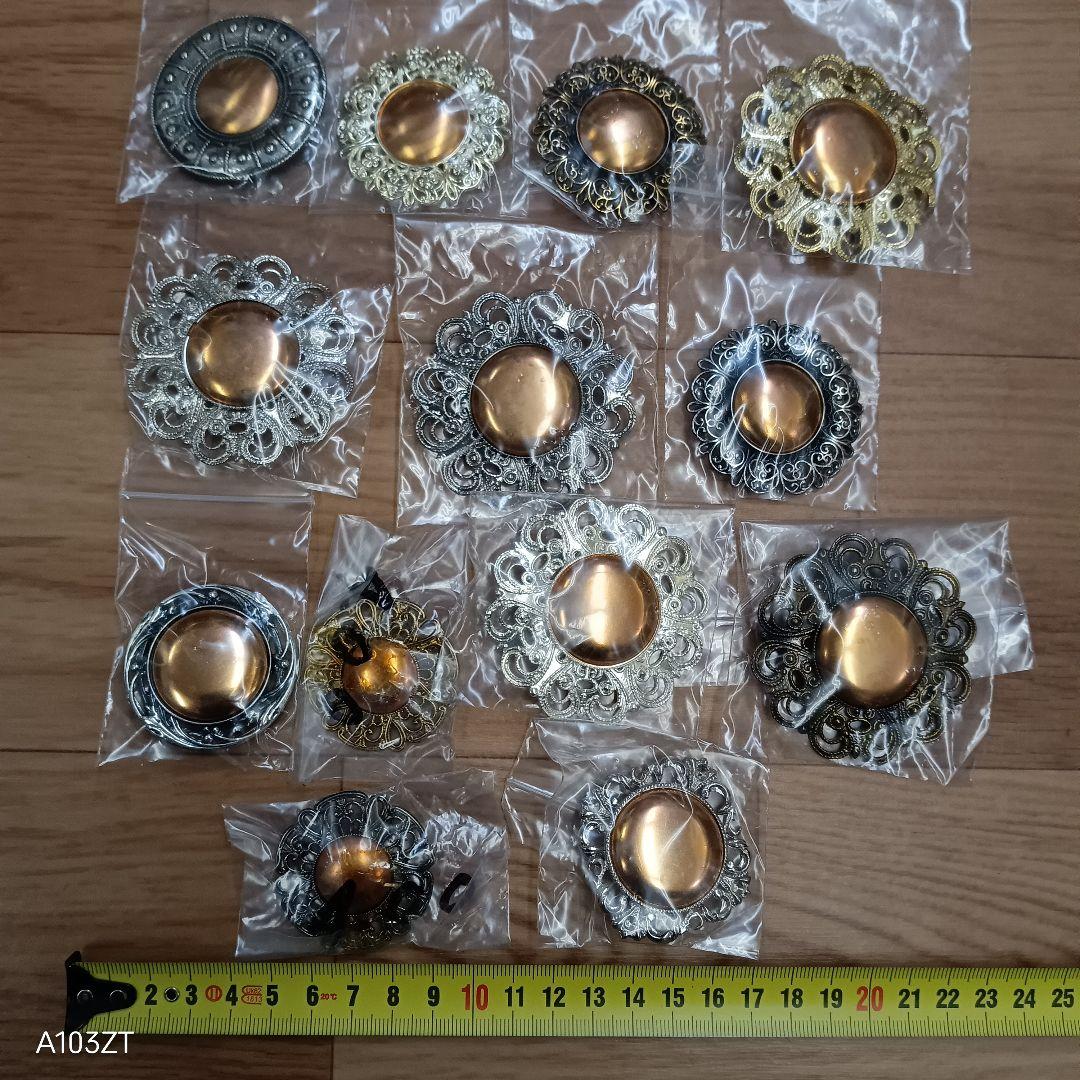 未使用 七宝焼 材料 ブローチ 200個 まとめて 2.8kg アクセサリー材料