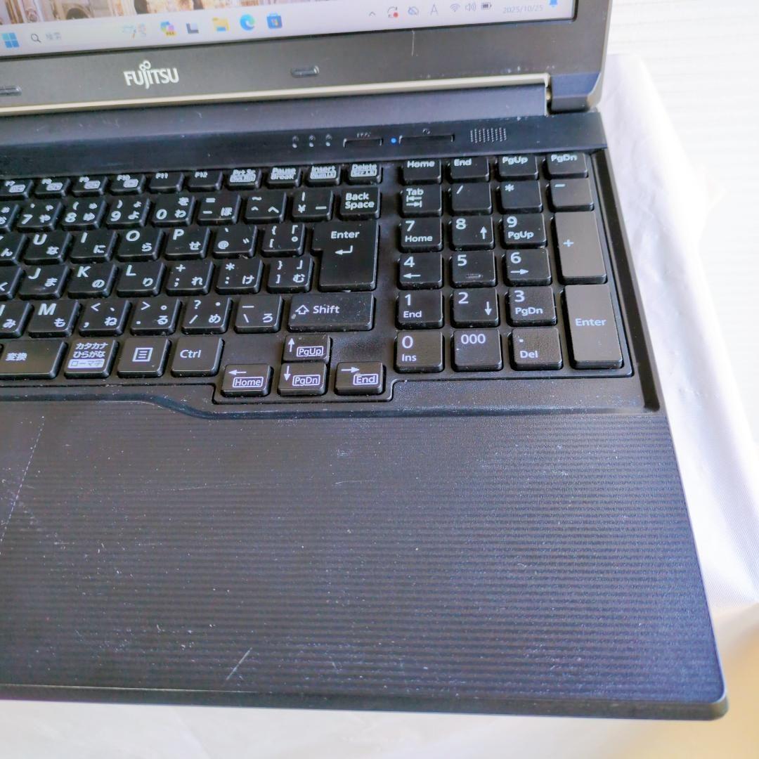 コスパ最高 富士通 ノートパソコン windows11 SSD512GB