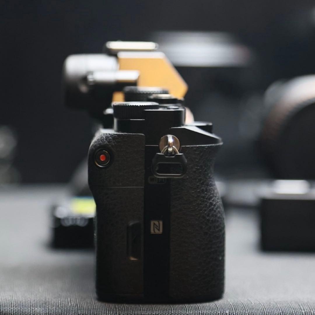 【セット売り】SONY ソニーフルサイズ一眼 α7 ILCE-7K 付属品あり