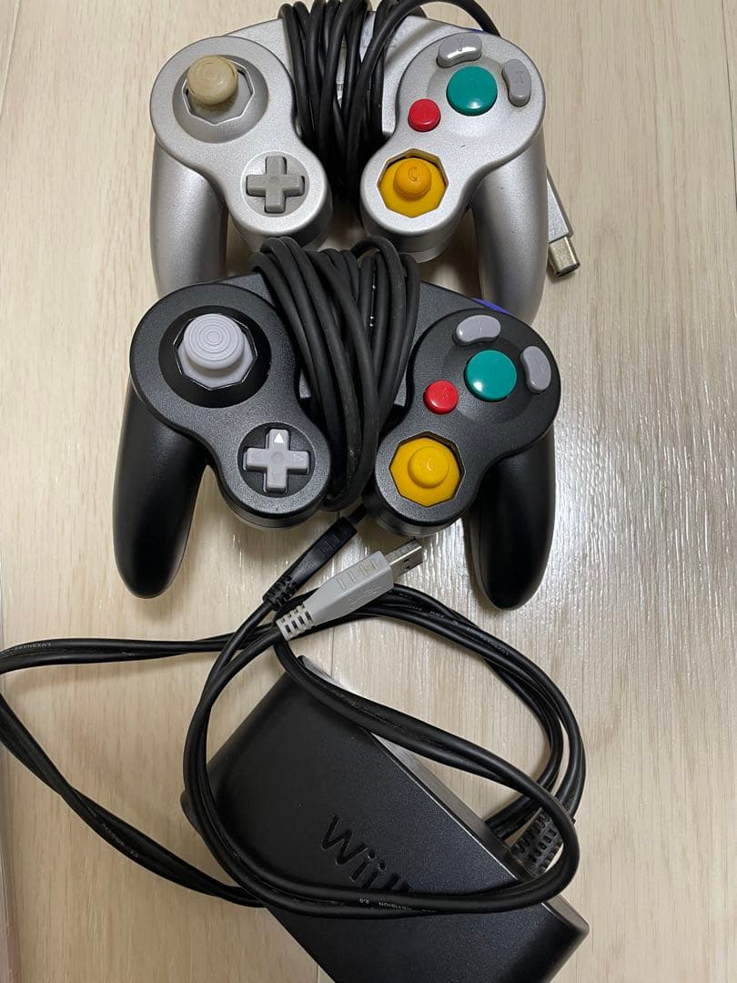 【ともやん】Nintendo Switchスマブラ コントローラー2個等