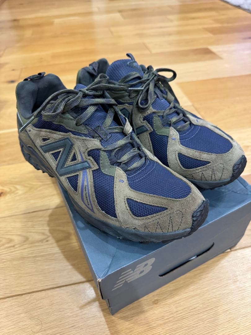 ☆美品☆ New Balance ML610TBH カーキ×ネイビー