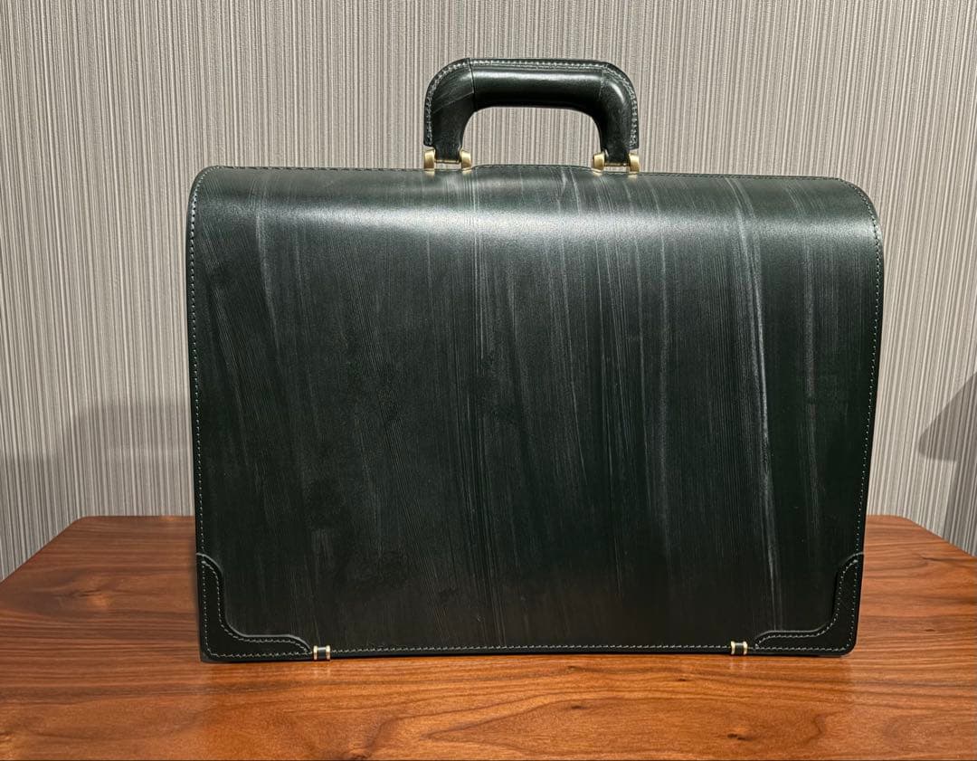 ココマイスター ダレスバッグ モスグリーン 未使用・銀座直営店購入