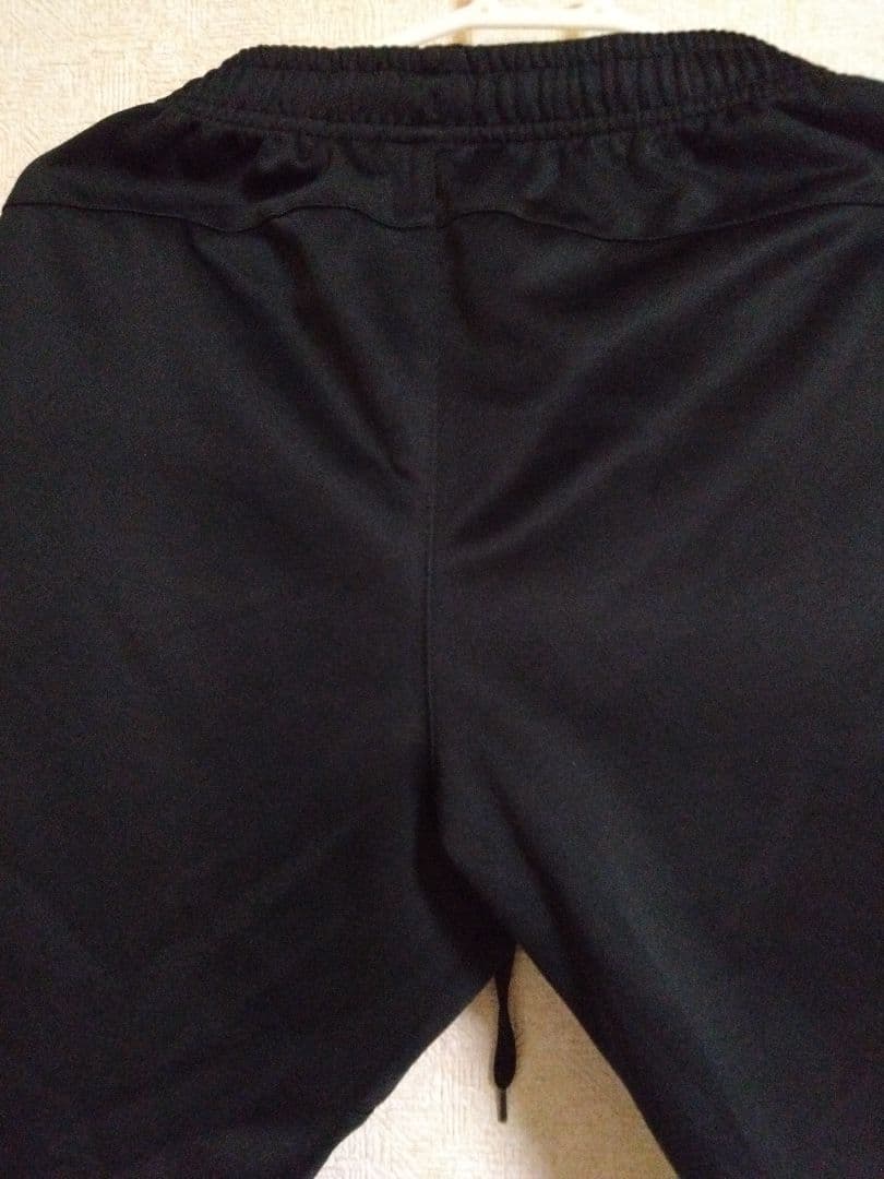 YONEXヨネックスロゴ入りハーフパンツ