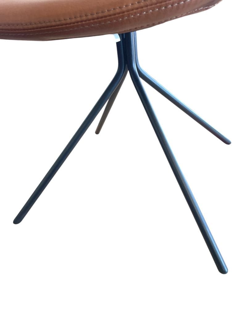 HR659 boconcept ボーコンセプト Ottawaレザー　キャメル