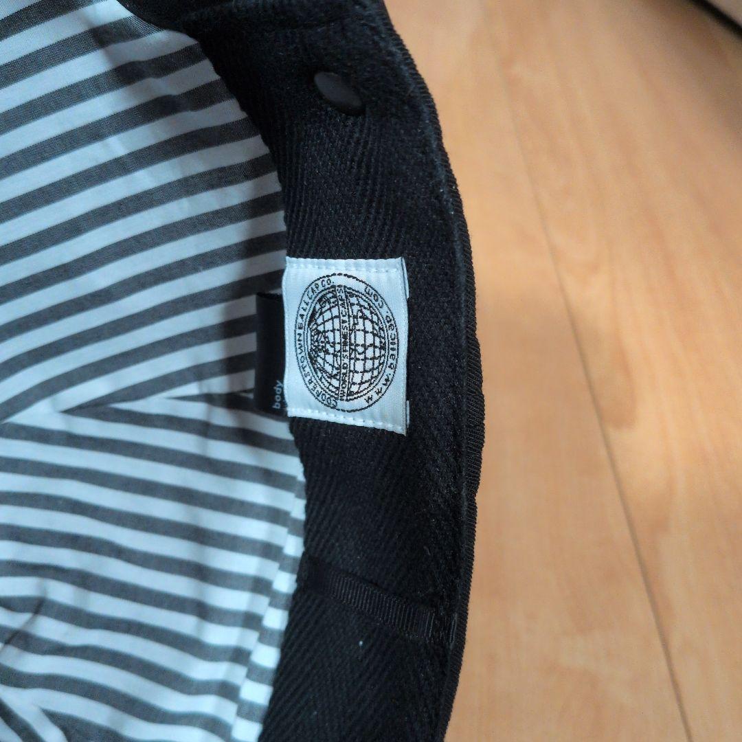 カムズアンドゴーズ ブラック ベースボールキャップ