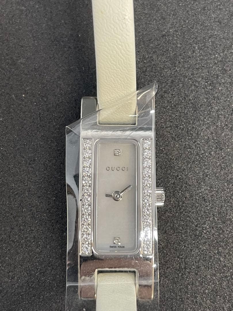 GUCCI レディース腕時計 3900Lダイヤモンド装飾 ホワイト