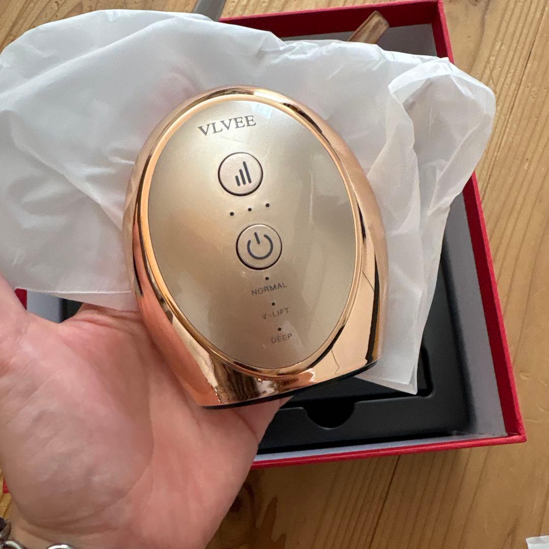 VLVEE 美顔器 本体
