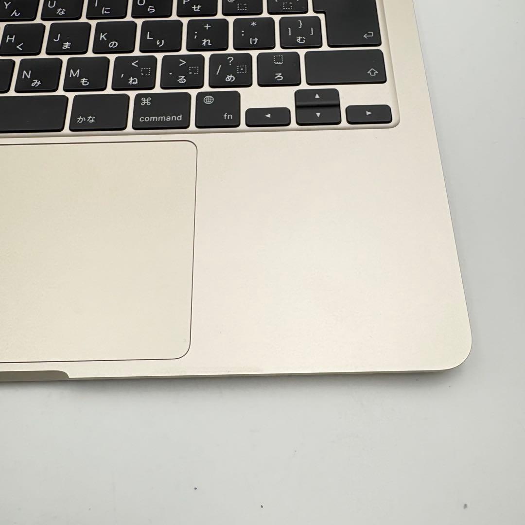 アップル マックブックエアー M2チップ搭載 13インチ 0819-S6679h