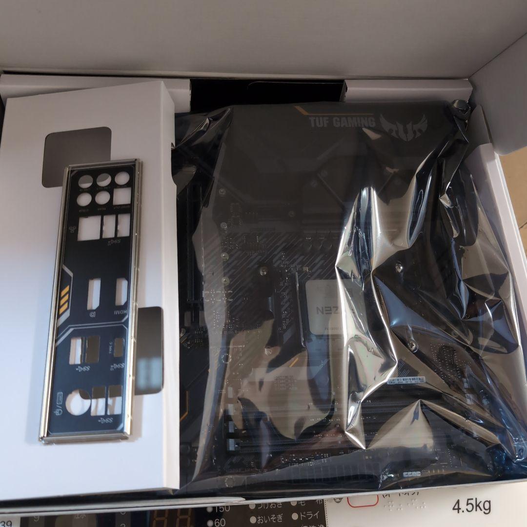 CPU Ryzen7 5800X3D + TUF X570 + 32GB 3600mhz