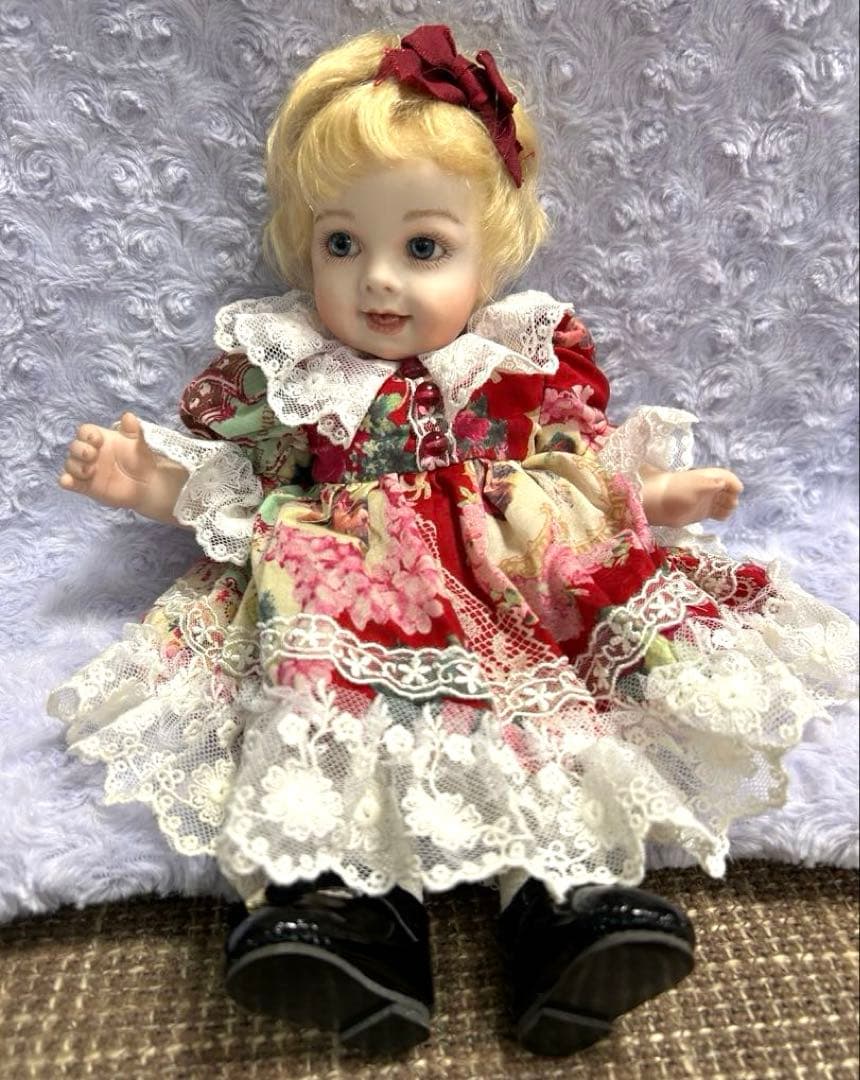 創作人形作家　三輪輝子　ミワドール　ビスクドール