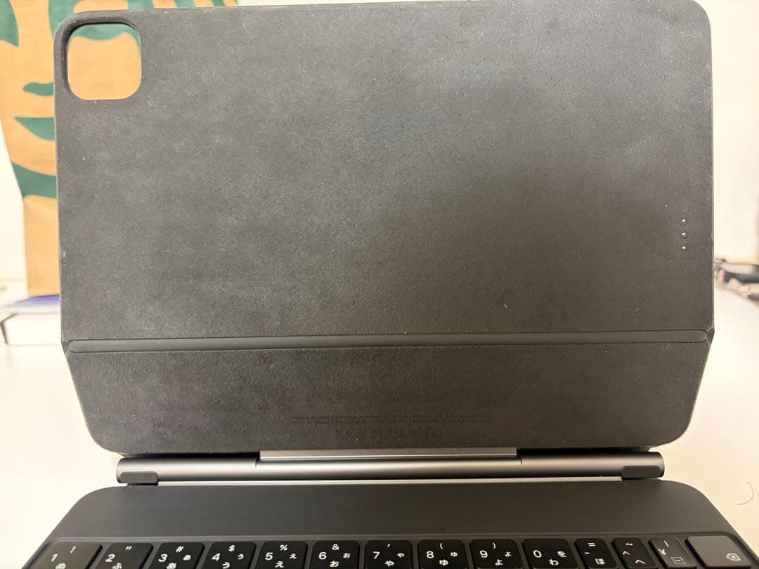 Magic Keyboard 11インチ iPad MXQT2J/A 日本語配列