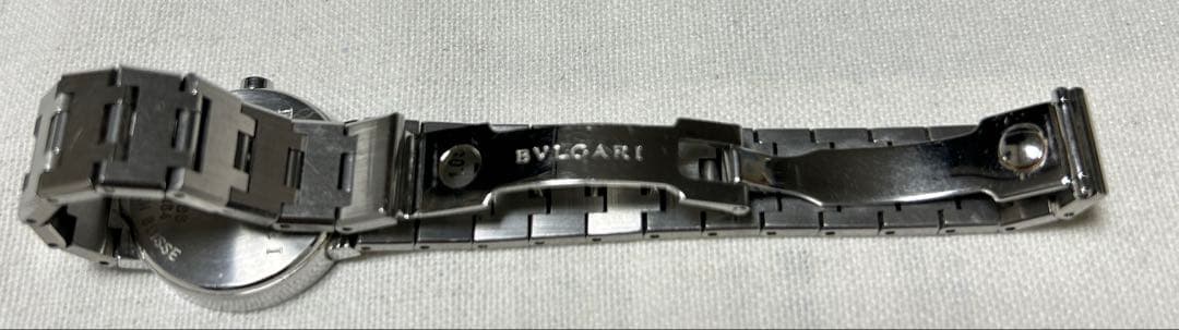 BVLGARI ブラック アナログ腕時計　訳あり(不動)