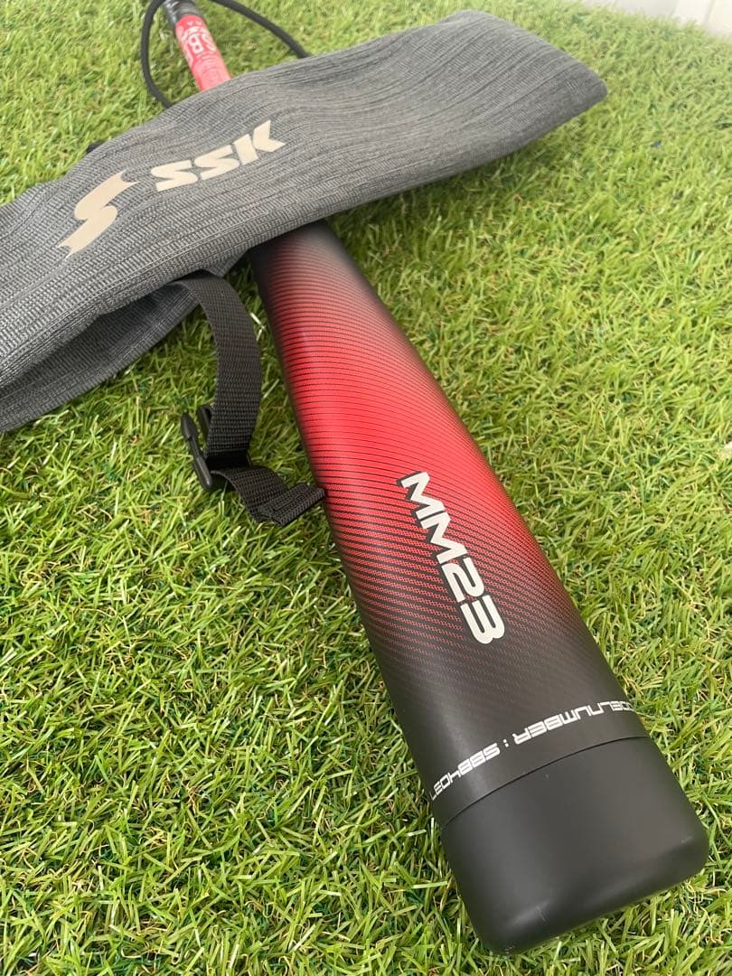 新品　軟式 大人 SSK MM23 83cm 700g ブラック×レッド
