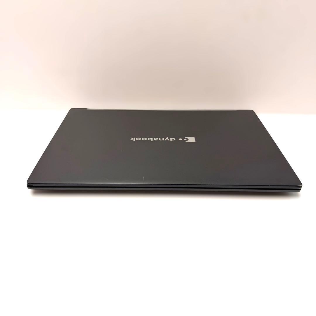 美品 dynabook G83/HU 2022年製 バッテリー最大容量86%