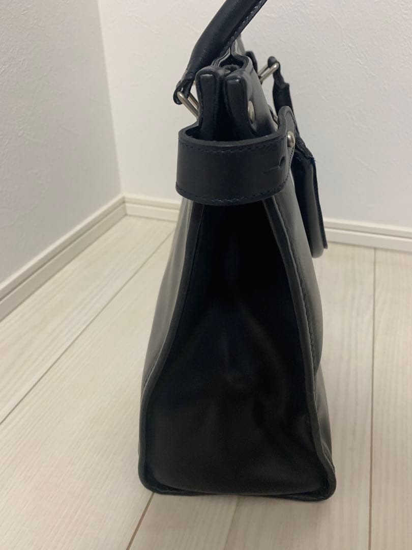 【期間限定値引きアリ　極美品】TUSTINGキンボルトン　ネイビー