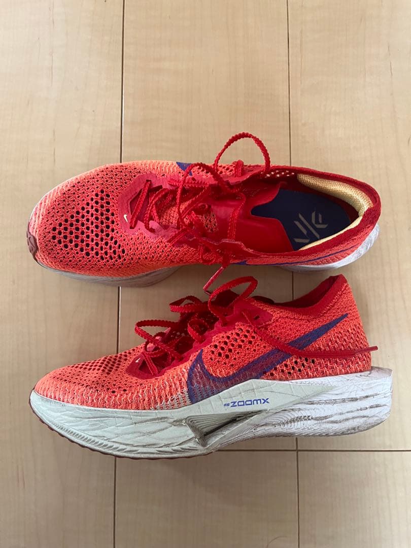 Nike ヴェイパーフライNEXT%3レッド (男性用)