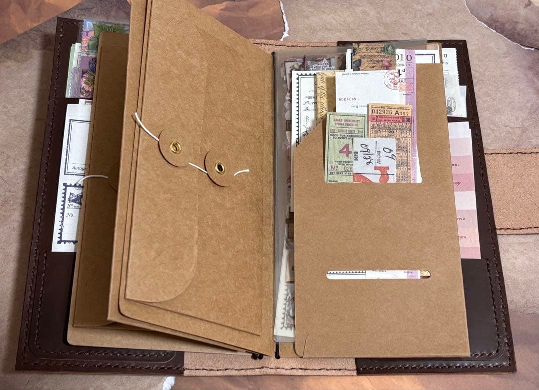 本革　レギュラーサイズ トラベラーズノート コラージュ収納ファイル