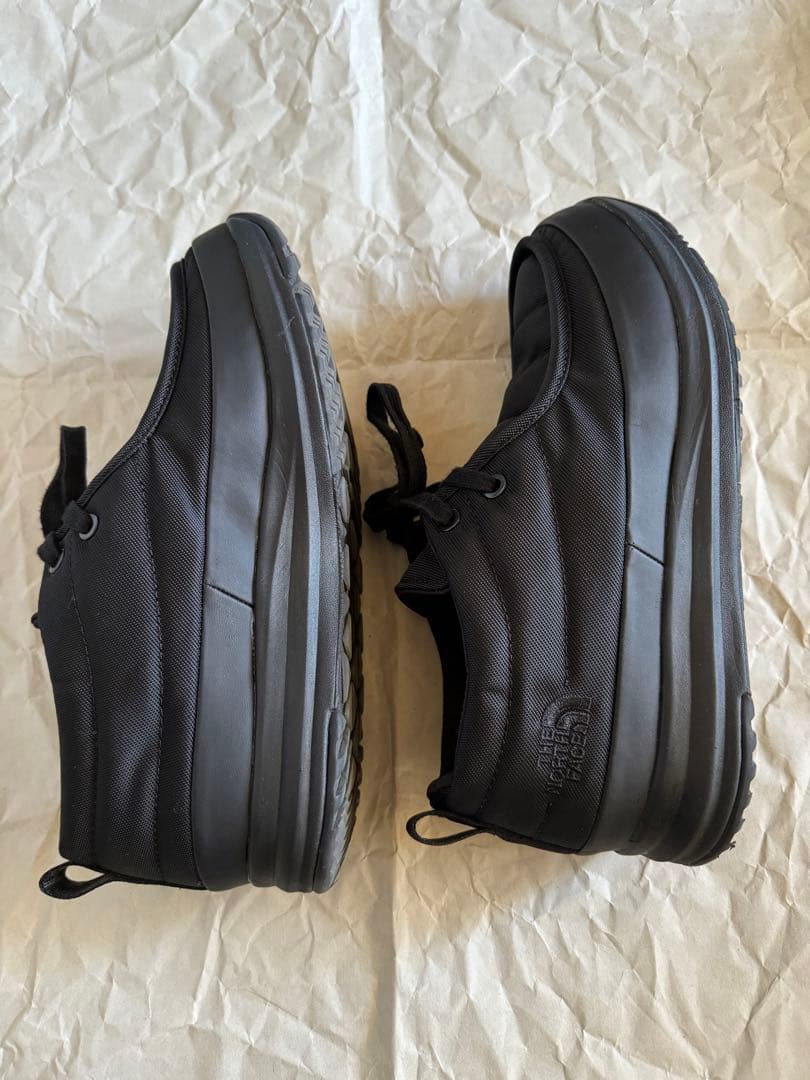 ノースフェイス　Nuptse Onboard WP Moccasin