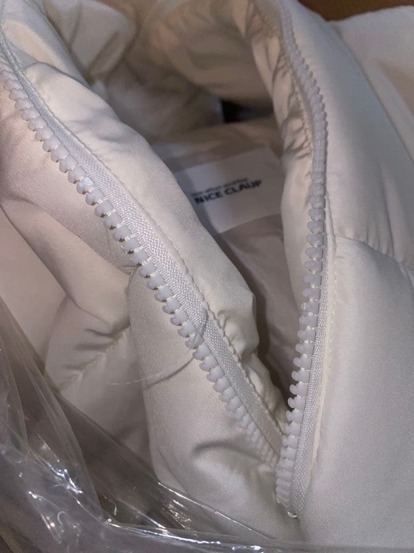 ナイスクラップ ダウンジャケット フード付きショートフェイクダウンジャケット