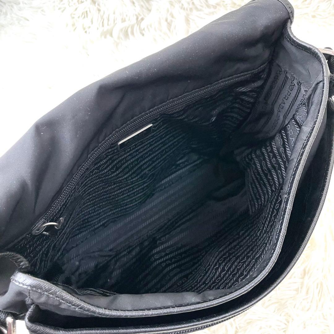 asumi　プラダ ショルダー 三角ロゴ レザー ナイロン A4収納 黒