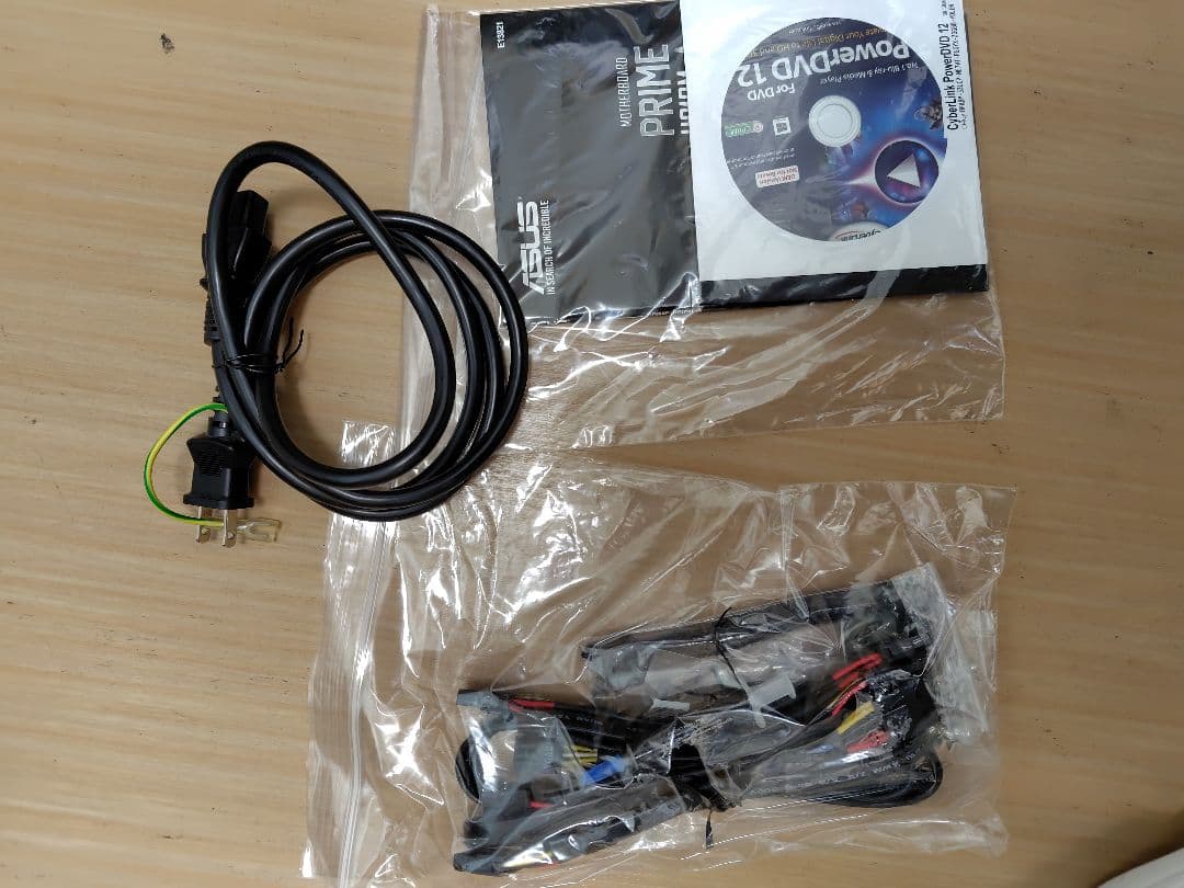 デスクトップPC（Core i5-8400）