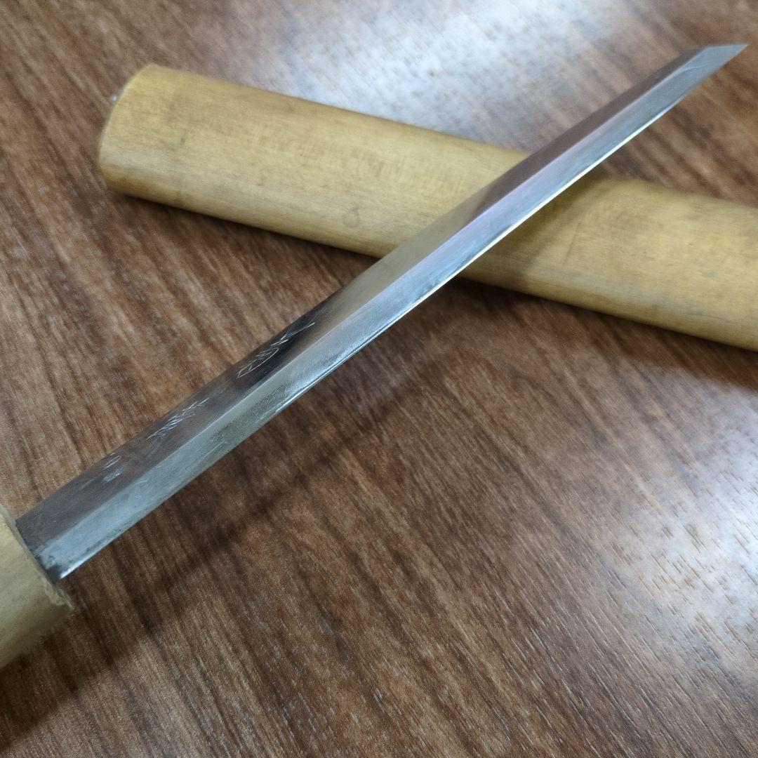 塗師屋刀　玉鋼　菊菅