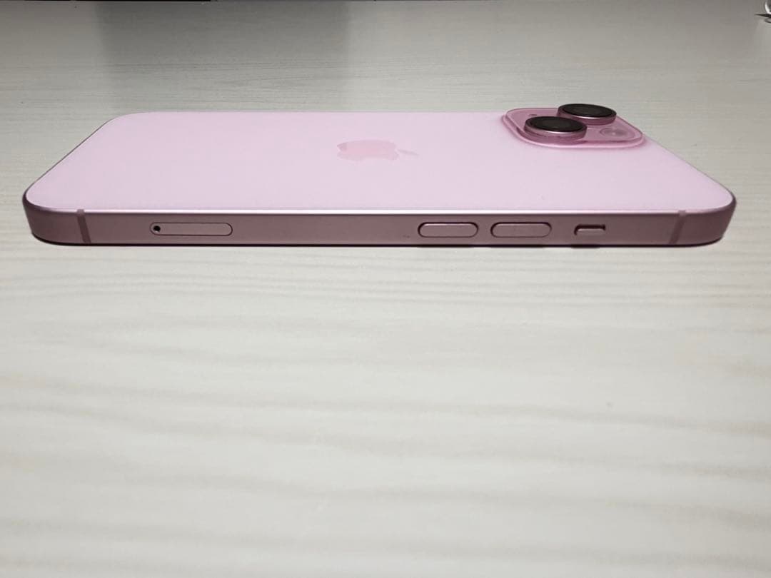 【美品】Apple iPhone15 ピンク 本体 128GB